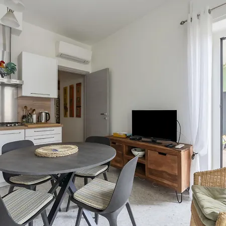 Epine By Interhome Riva Ligure